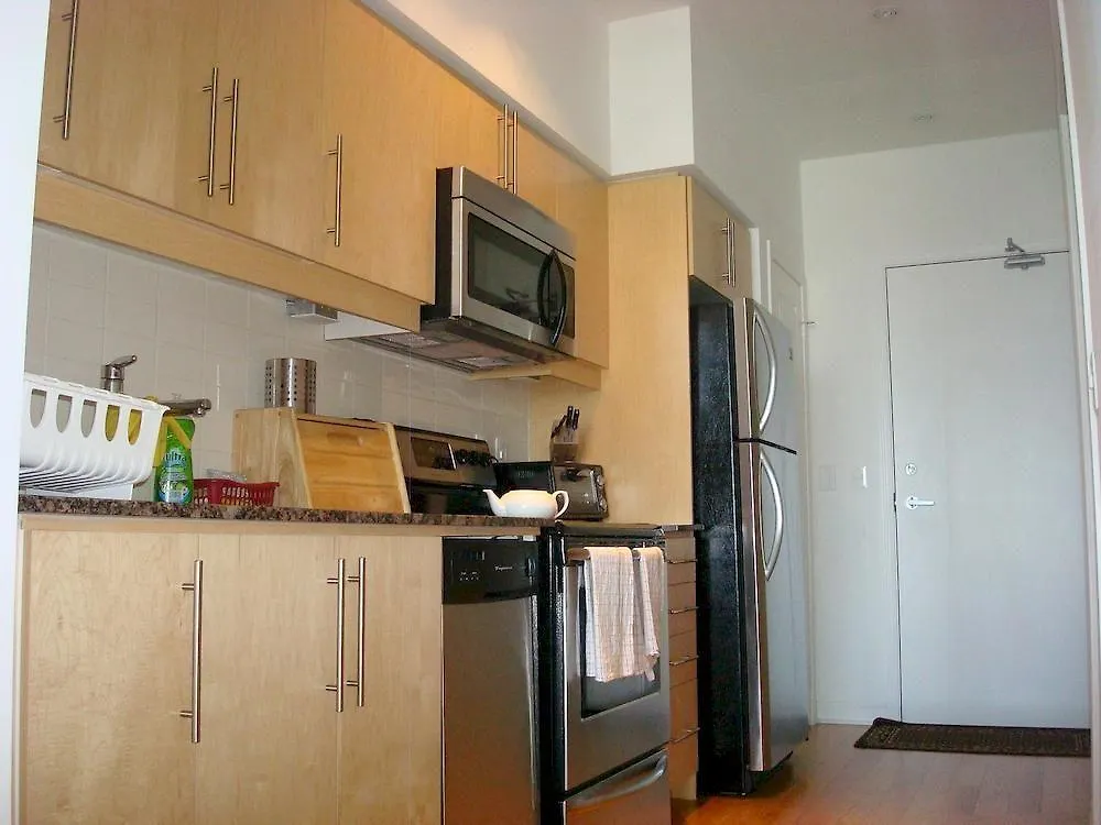 Kashaneh At Bayviewvillage Toronto Apartment
