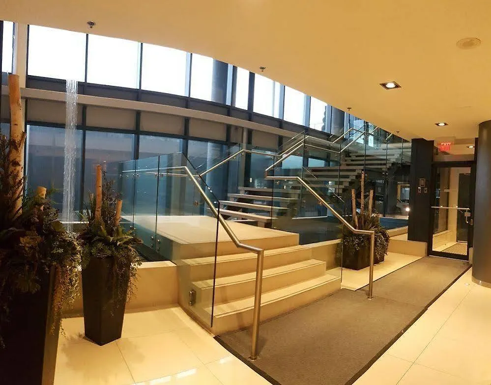 Kashaneh At Bayviewvillage Toronto