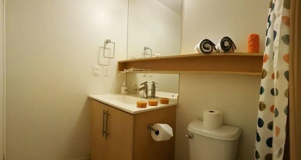 Apartment Kashaneh At Bayviewvillage Toronto